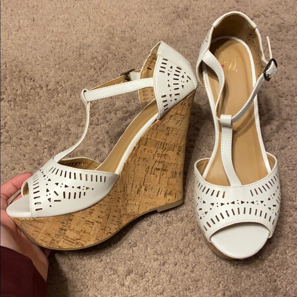 open toe wedges